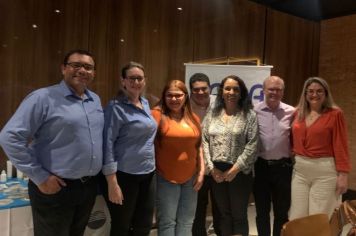 FUNCIONÁRIAS DO CONSÓRCIO PARTICIPAM DE EVENTO.