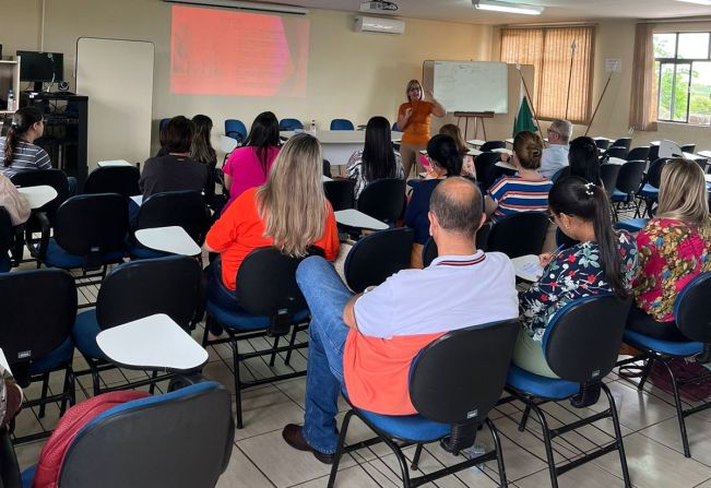 PRIMEIRA REUNIÃO DO ANO COM OS SECRETÁRIOS MUNICIPAIS DE SAÚDE