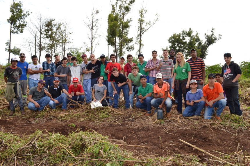 PREFEITURA INICIA RECUPERAÇÃO DA ÁREA DO ANTIGO LIXÃO