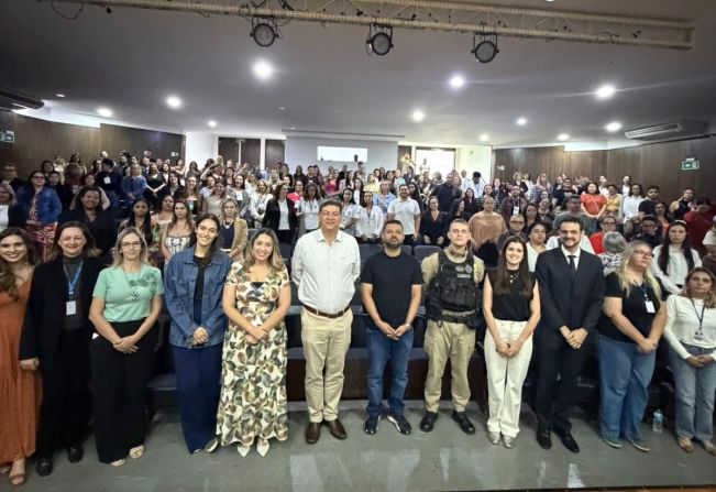 Capacitação fortalece implantação do Serviço de Família Acolhedora na região